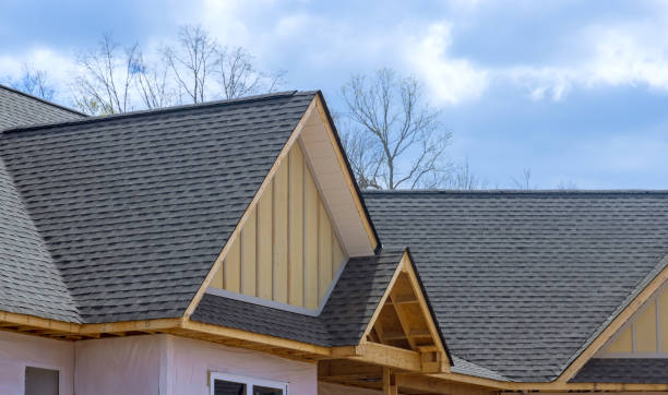 Best Tile Roofing Installation  in Saranac, MI